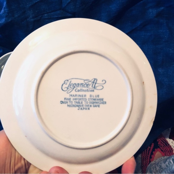 Vintage Elegance II Collection stoneware gravy boat - Picture 6 of 7